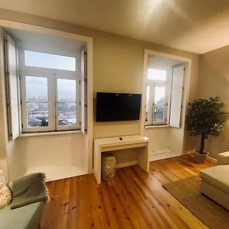 Vitoria's Terrace * Oporto