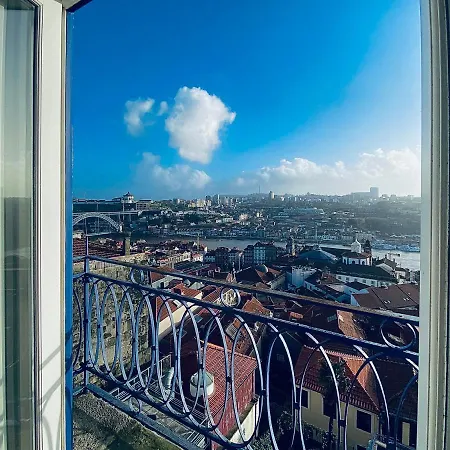 Vitoria's Terrace * Porto